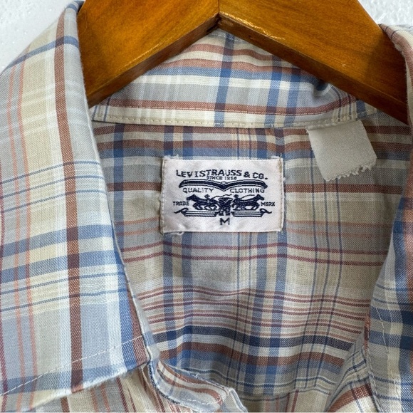 Vintage Levi’s Plaid Lightweight Pearl Snap Short Sleeve Shirt Size Medium - Picture 3 of 4